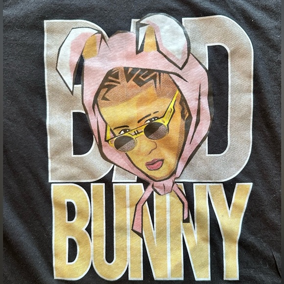Bad Bunny Rapper Black Large T-shirt by Russell Athletics T-shirt - Picture 2 of 6